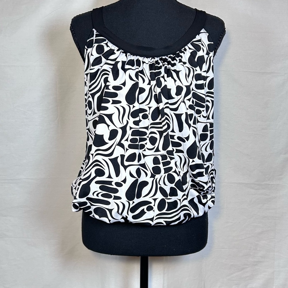 Wrapper Black and White Abstract Sleeveless Tank